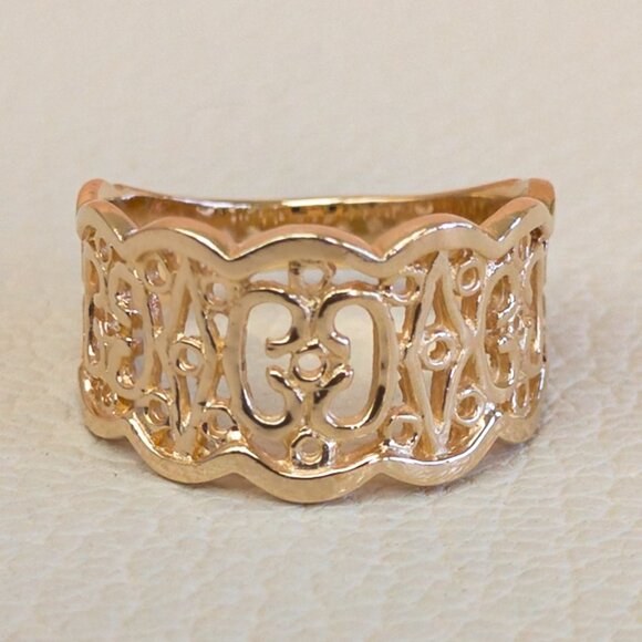 14K Yellow Gold Scalloped Filigree Band Ring, Size 7 — 4.30g - Picture 3 of 10